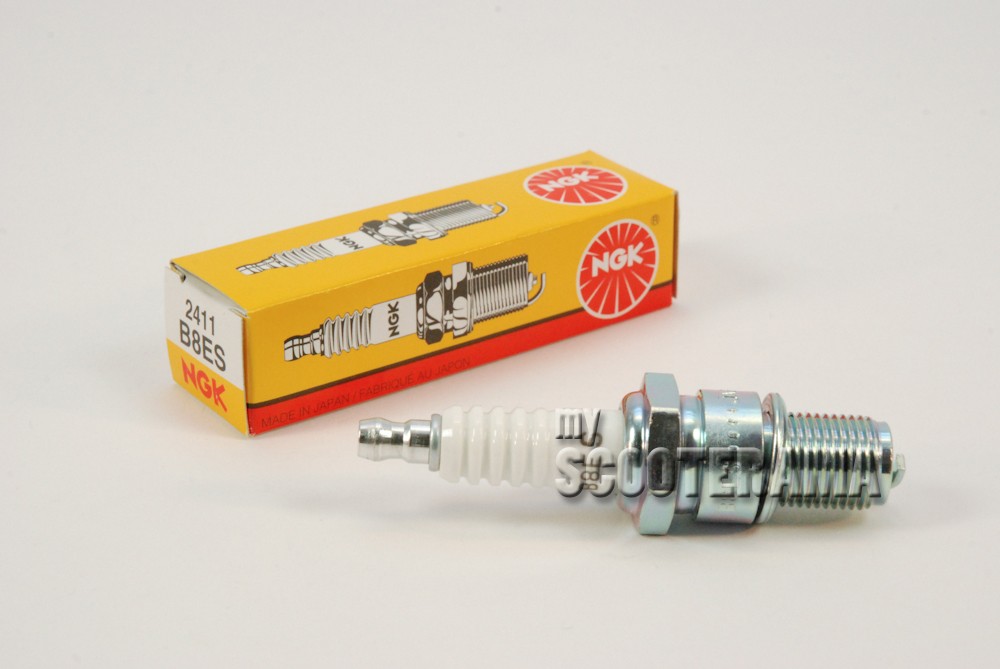 Consommables: ampoules, fusibles, batterie, huile, etc