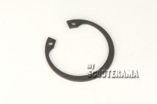 Circlips - axe de roue Vespa 50,Primavera,GTR, Sprint - pignon elastique Vespa PX