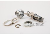 Serrure portière moteur Vespa 50 - Special - 125 Primavera - ET3